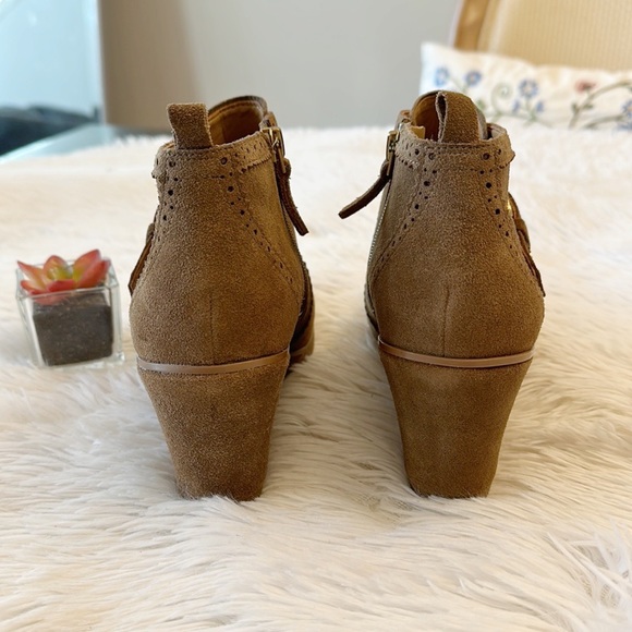 NEW Franco Sarto Arielle Brown Suede Wedge Buckle Ankle Bootie women size 8 - Picture 5 of 8